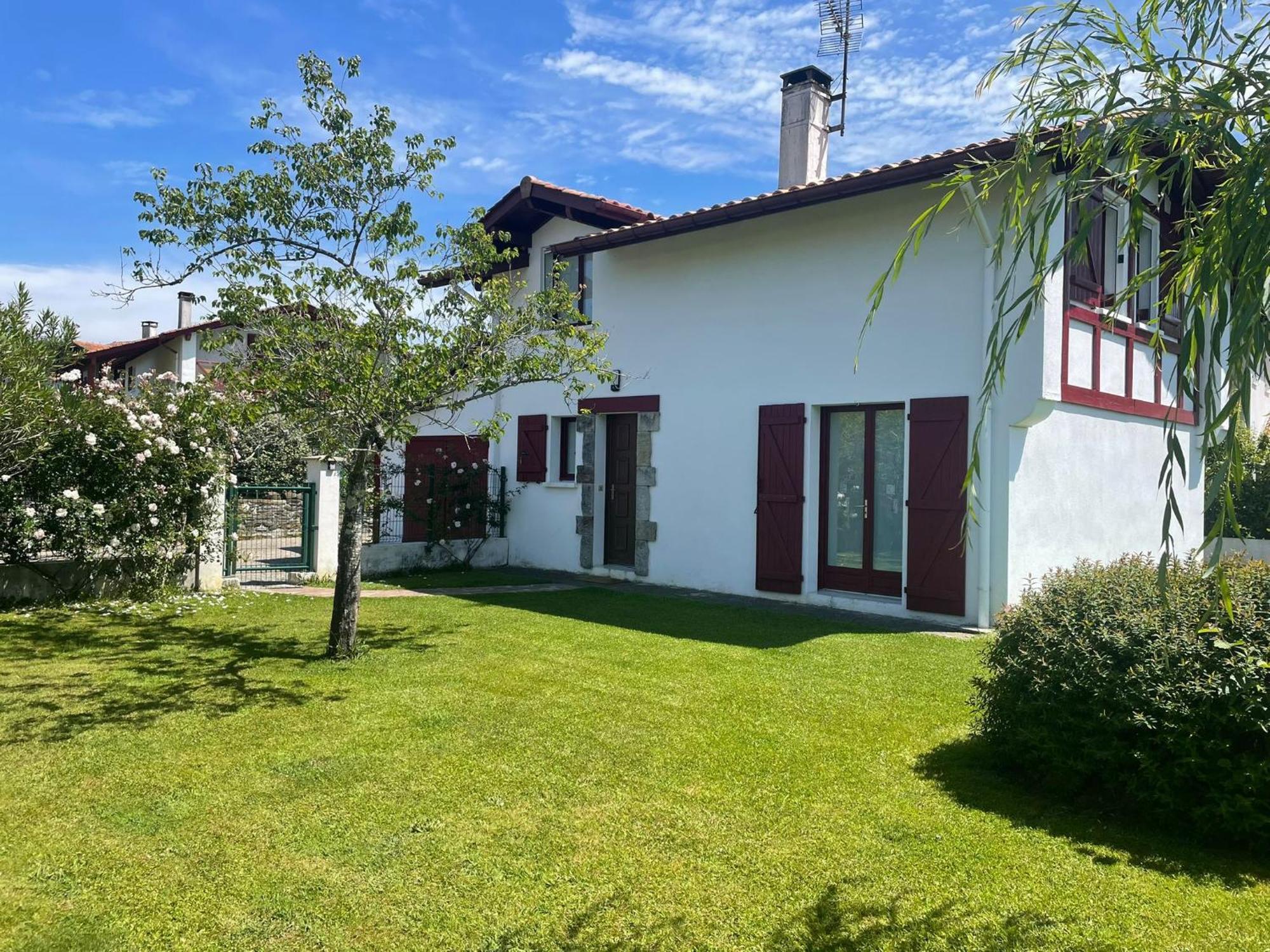 Maison Lore Mendi Elbarron Saint-Pée-sur-Nivelle Exteriér fotografie
